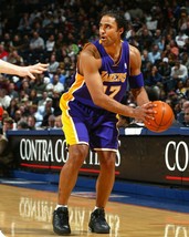 Rick Fox 8X10 Photo Los Angeles Lakers La Basketball Nba - £3.94 GBP