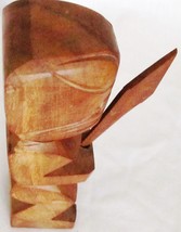 CHARMING WOOD CARVED FIGURINE MEXICO KNIGHT GUARD - $12.00