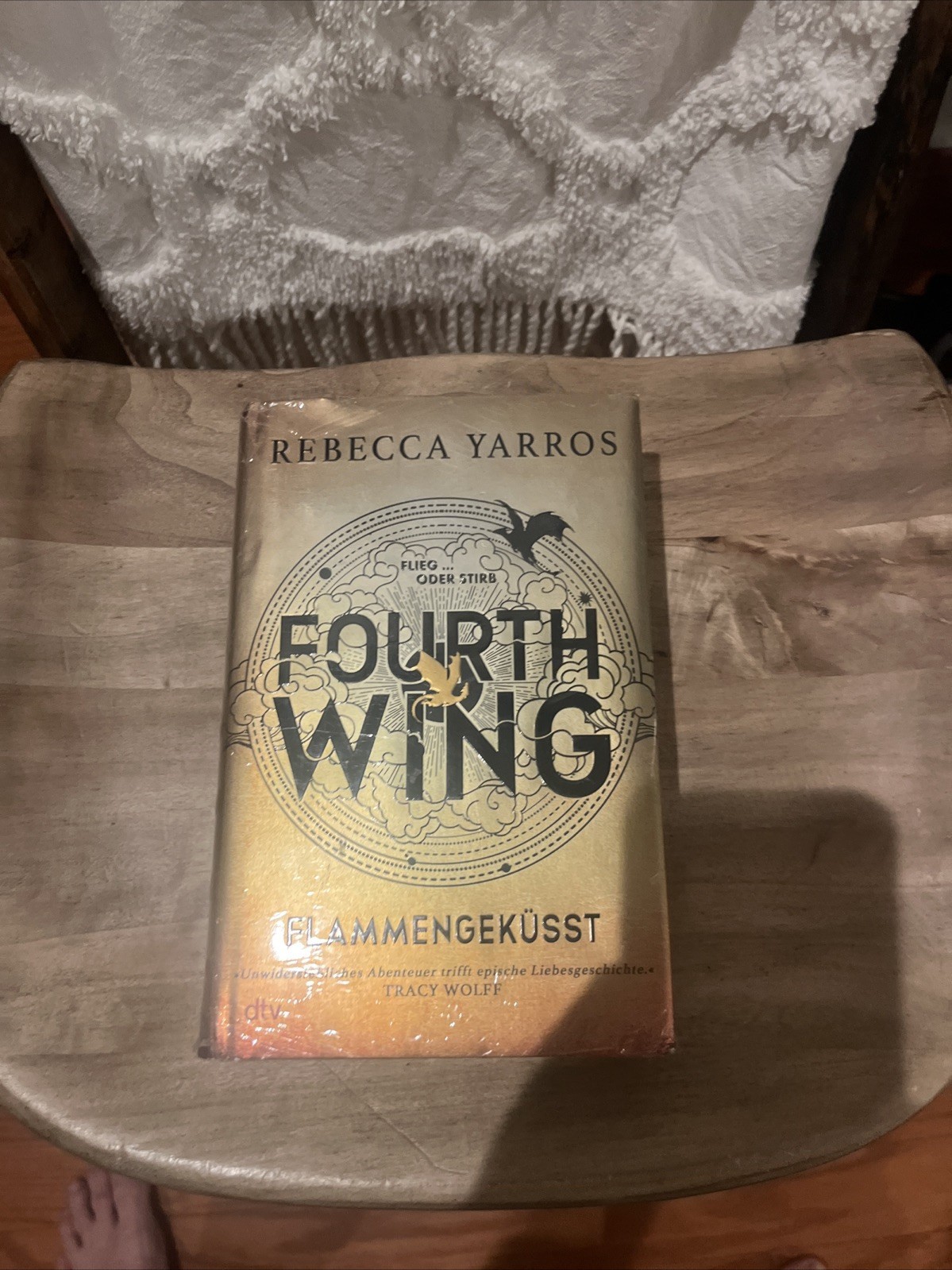 Fourth Wing Rebecca Yarros German Version Sprayed Edges - $116.88