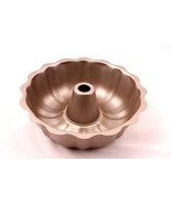 Vintage Cast Aluminum Bundt Cake Pan Fluted Design 10 Inches Diameter - $17.75