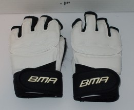 Taekwondo BMA Size 3-XSmall Olympic Sparring Gloves MMA - $14.80