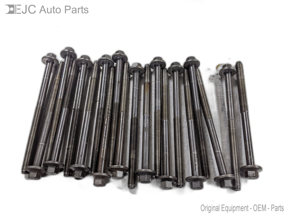 Cylinder Head Bolt Kit For 18-20 Ford F-150  5.0 JR3E6065AC 4wd - $34.60