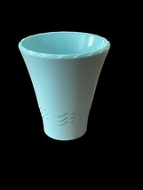 VTG Martha Stewart Everyday Turquoise Scalloped Plastic Mouth Rinsing Tu... - $16.58