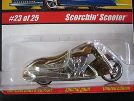 Scorchin Scooter (Spectraflame Yellow-Gold) 2005 Hot Wheels Classics Series 1 #2 - £5.89 GBP