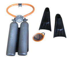 VTG 1960s Hasbro G.I. Joe SCUBA Diver Gear Set Tanks Fins Mask Lot - $928.22 MXN