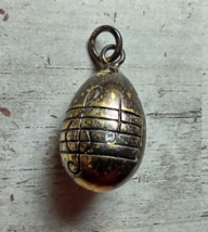 Vintage Goldtone Egg Shaped Musical Note Staff Rhinestone Necklace Pendant - $23.70