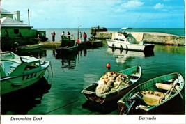 Vintage Postcard Devonshire Dock Bermuda Fishing Scene Lusterchrome Posted  - $5.99