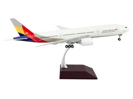 Boeing 777-200ER Commercial Aircraft &quot;Asiana Airlines&quot; White with Striped Tail  - £136.18 GBP