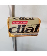 Dial Almond USA Made Bath Bar Soap Single With Gold Packaging Vintage 1980s - $11.29