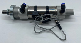 Festo 193993 Pneumatic Cylinder 40mm Bore 60mm Stroke  - $51.85