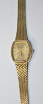 Vtg ''Dufonte Lucien Piccard'' 1980’s womens watch New battery GUARANTEED - $39.55