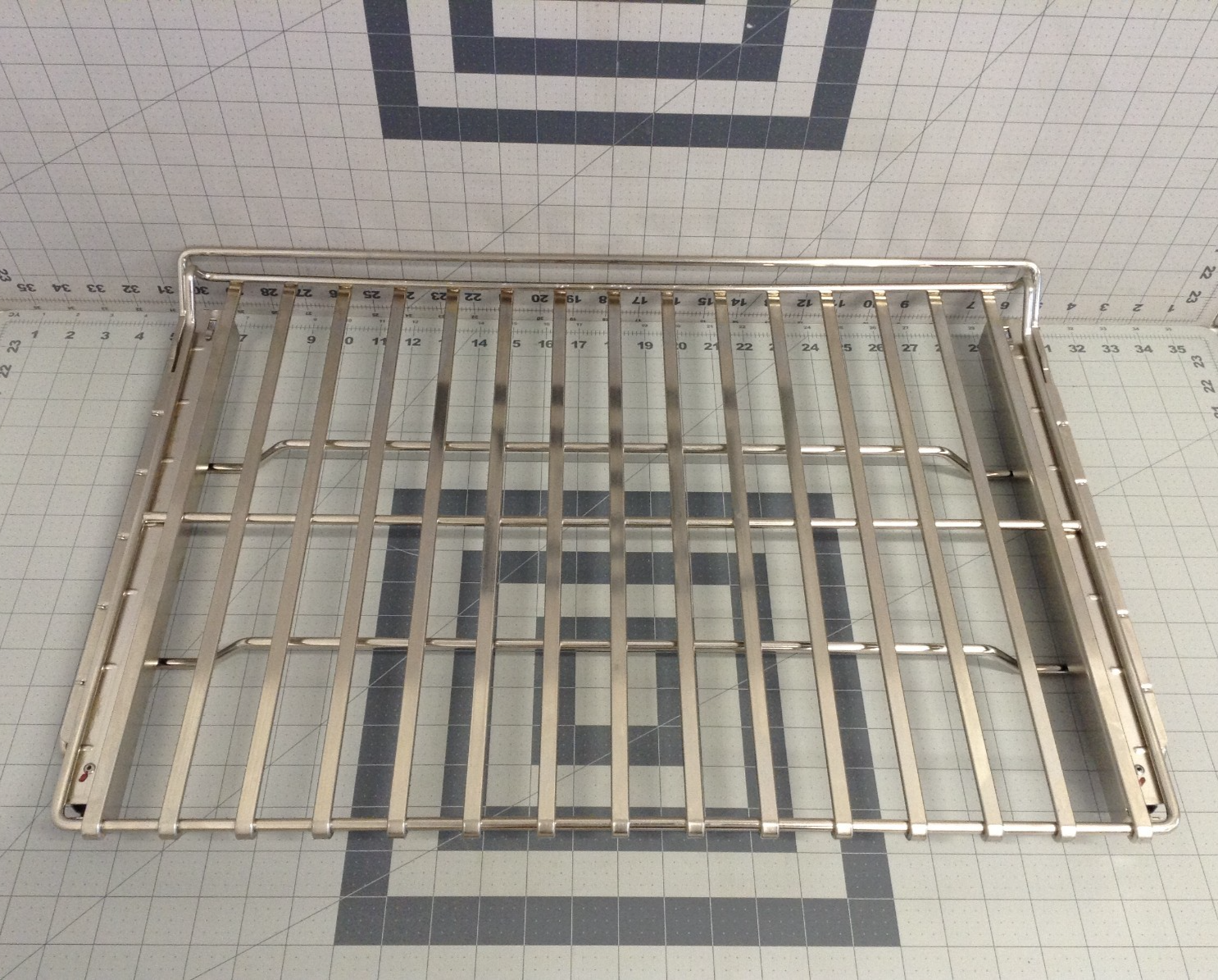 NEW Jenn-Air Whirlpool Oven Sliding Rack W11256305 - $74.25