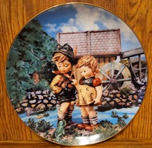 MJ Hummel Collector Plate - Little Companions - Hello Down there 8&quot; - $23.38