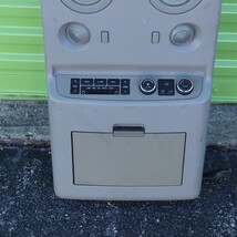 06-12 Infiniti QX56 Nissan Armada Rear Overhead Console Light Storage image 7