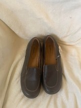 NWT Thom McAn Brown &quot;Wilda&quot; Leather Flats Loafers Size 8.5 - £27.69 GBP