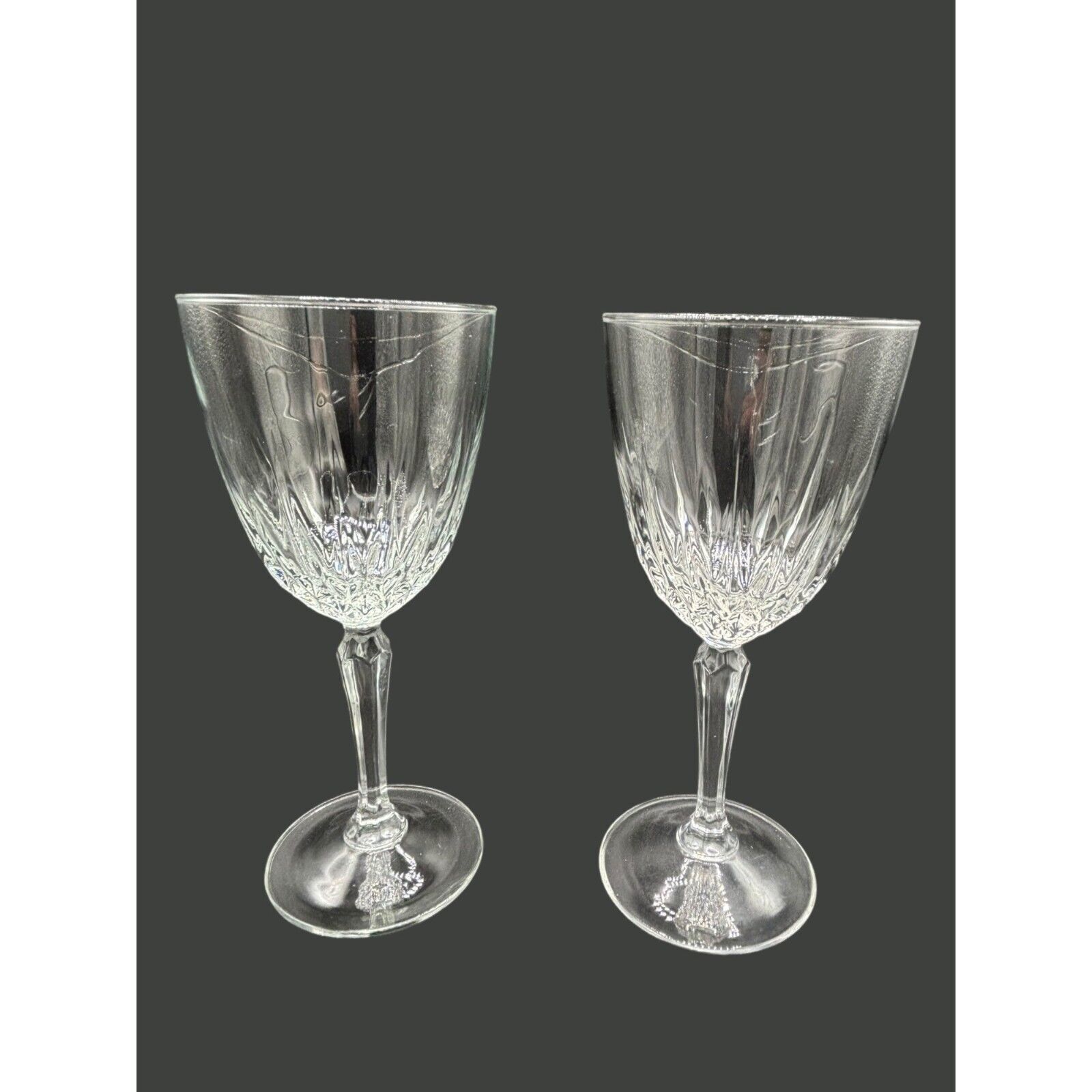 Set of 2 Diamant Cristal D&#39;Arques Durand Crystal Wine Glass Stemware - $19.69