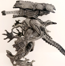 1992 Kenner Queen Alien Vintage Action Figure With Chest Burster Toys Al... - $29.99