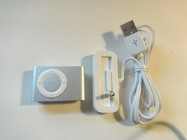 APPLE  iPOD  SHUFFLE  2ND GEN.  SILVER   1GB...NEW BATTERY... - $59.99