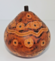 2 Piece Carved Gourd With Lid Painted Flowers Small 4 in Tall - $243.19 MXN