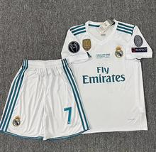 Set di maglia e pantaloncino UEFA Real Madrid 17/18, maglia da casa  #7 Ronaldo - £61.29 GBP