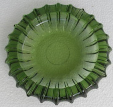 Vintage Blenko Emerald Green Large Round Ashtray Pressed Glass Design - £34.36 GBP