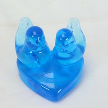 Happy Little Bluebirds Signed W Ward 1996 Vintage Titan Art Glass  Heart Base - $18.61