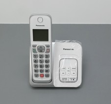 Panasonic KX-TGD832W 6.0 Expandable Cordless Phone image 3