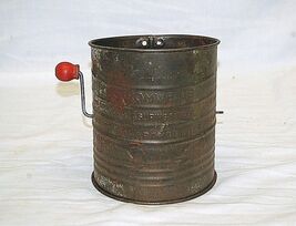 Vintage Bromwell's 5 Cup Metal Measuring Flour Sifter Kitchen Tool Red K... - $24.74