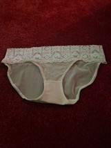 New Ladies Fairy Wings Size 12 White Knickers. - $3.00