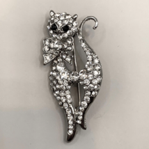 Vintage Siamese Cat Brooch Pin Jewelry Silver Tone Pave Rhinestone - $24.95