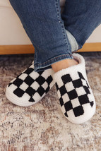 Black Checkered Print Fuzzy Slip On Winter Slippers - $10.08