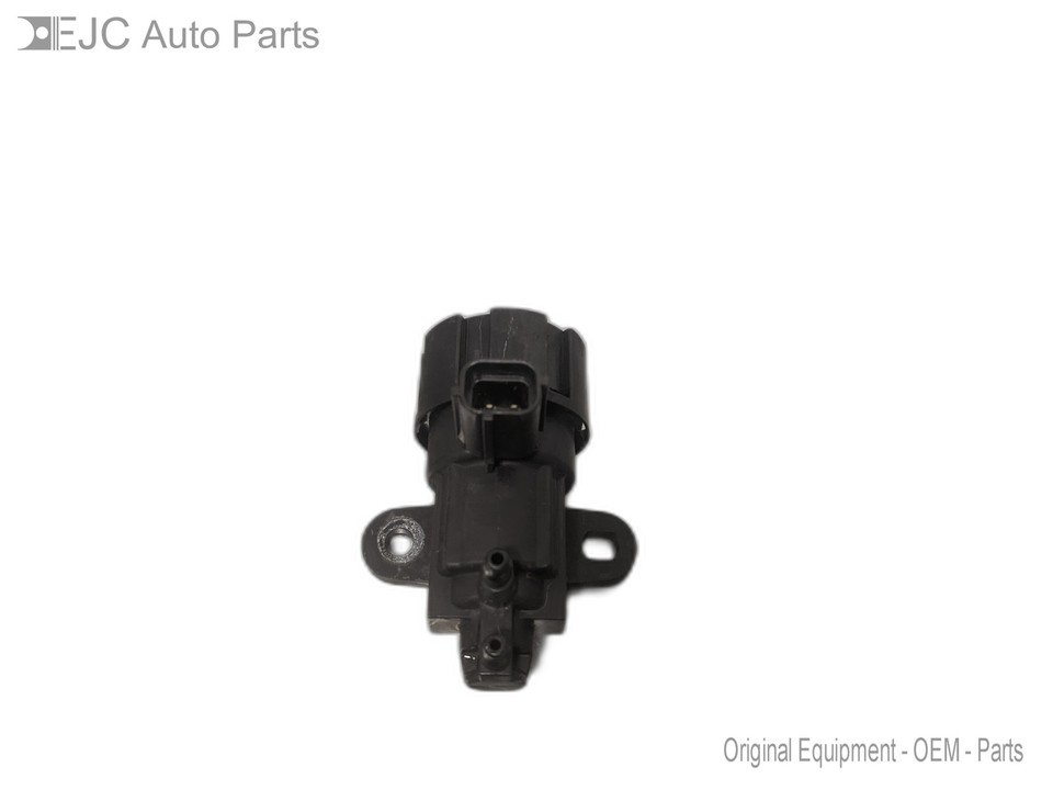 Vacuum Switch For 97-98 Ford F-150  4.6 - $19.75