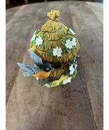 Robin Bird W/Nest Music Trinket Box Birdhouse Serenade Needs Button Battery - €13,12 EUR