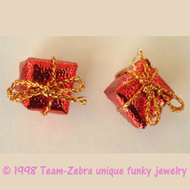 Funky Mini Gift Package Earrings Novelty Birthday Present Costume Jewelry-RED - £4.69 GBP