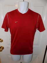 Nike Team Dri-Fit Short Sleeve Athletic Shirt Red Size L Men&#39;s EUC - £13.26 GBP