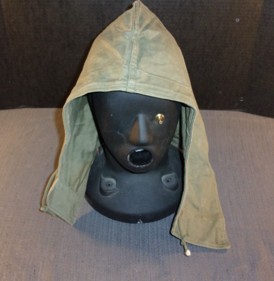 1944 M-1943 SMALL GREEN FIELD JACKET HOOD - $18.21