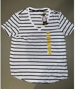 Gap Short Sleeve Tee Women’s M Midnight Stripe - $8.91