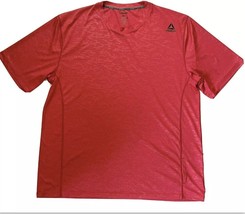 Mens Reebok Shirt 2XL Short Sleeve Athletic Casual Pullover Speed Wick Red - $9.42
