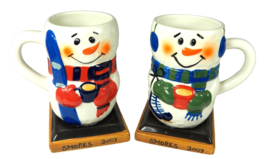 2 Smores Hot Chocolate Mugs Christmas Snowmen on Stands Right / Left Hand S&#39;more - £14.68 GBP