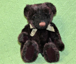 Russ Berrie 7" Teddy Bear Winslow Stuffed Animal Purple Plaid Ribbon Sitting Toy - $10.80