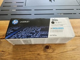 New Genuine HP LaserJet 30A Black Print Toner Cartridge CF230A - Factory Sealed - £46.69 GBP