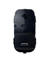 2024-2025 Chevy Trax 1LT LH Driver Rear Door Window Switch 84513466 OEM - $459.42 MXN