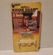 Vintage 1982 Belwith Kiddie Guard 1315 Child Safety Catch for Cabinets  - $3.95