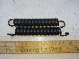 22LL98 Pair Of Black Steel Springs: 5-1/2&quot; X 4&quot; X 3/4&quot; X 0.123&quot;, Very Good Cond - £4.65 GBP