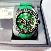 USED Tag Heuer Formula 1 Chronograph Green Dial Green Rubber Band Men Watch 43mm - £719.42 GBP