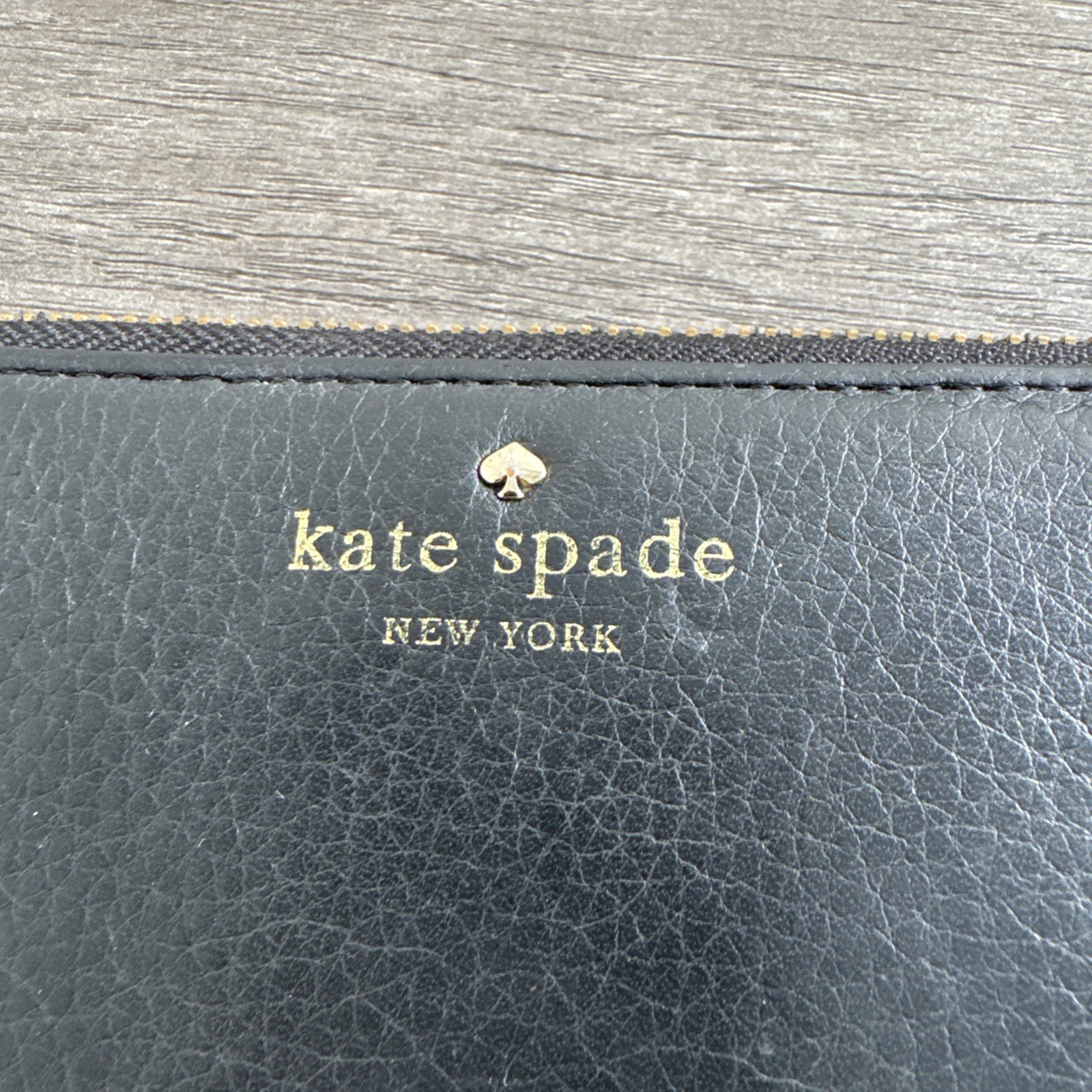 NWT Kate Spade Leila Large Continental Zip Around Wallet Black Pebbled Leather Item image 2