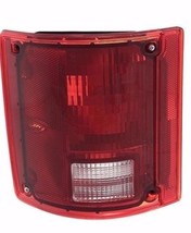NATIONAL SEA BREEZE LEFT DRIVER TAILLIGHT TAIL LIGHT REAR LAMP RV - €29,79 EUR