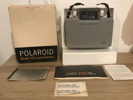 Vtg Polaroid Automatic 210 Instant Film Land Camera With Manual Box Cold... - $39.19