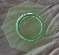 Antique Green Depression Glass Eight Sided Salad Plate- Vgc - Gorgeous Color - £23.21 GBP