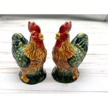 Home Rooster Chicken Red Green Ceramic Salt &amp; Pepper Shakers Kitchen Hom... - $18.49
